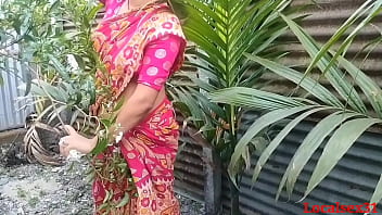 Desi Bhabhi’s Outdoor Saree Seduction: Devar’s Wild Fuck In Red