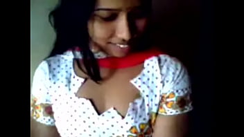 Tamil Show With Busty Beauties Flaunting Their Curves