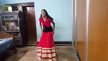 Let’s Get Down And Dirty With Ammadu’s Kummudu Dance