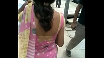 తెలుగు అమ్మాయి తీయని అంగీలు