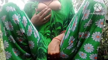 भाभी के साथ जंगल की गर्म रात में पसीने से तरबतर अश्लील मुलाकात
