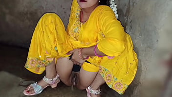 देशी भाभी की गर्म चुदाई की गंदी बातें हिंदी आडियो में