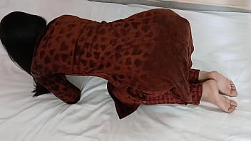 My Girlfriend’s Mom Is A Fucking Goddess