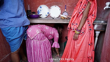 Indian Stepmom’s Kitchen Seduction