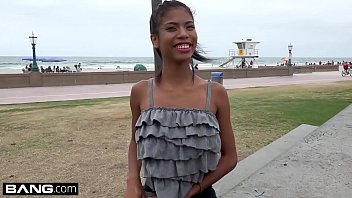 Nia Nacci’s Barely Legal Ebony Teen Pussy Gets Stretched Wide Open