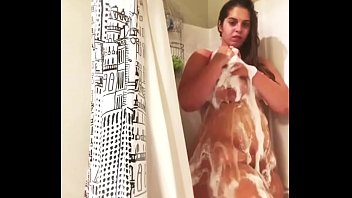 Slippery Soapy Fun With Randalin’s Curves