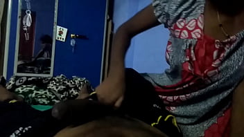 Indian Sister’s Public Handjob With Insect And Anal Piss