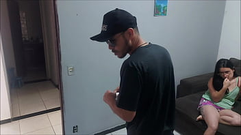 Desperate Housewife Offers Her Tight Ass To The Cop Hunting Her Husband In Exchange For His Freedom