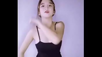Filipina Moves That’ll Make You Sweat