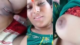 Desi Village Bhabhi’s Wild And Slutty Mms Sex Tape