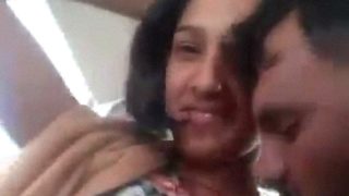 Desi Village Woman Gets Her Tits Sucked And Her Mouth Fucked In The Backseat