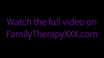 Step Sister’s Bedtime Temptation: Anabel Redd’s Family Therapy With Alex Adams