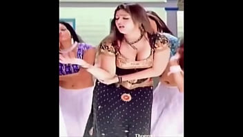 Tamil Starlet’s Luscious Melons