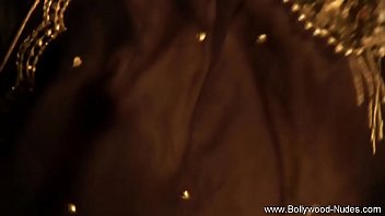 Sultry Desi Dance Of Seductive Undressing