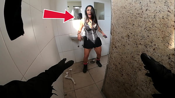 Cops Crash The Party: Uncensored Halloween 2025 Chaos Of Screams And Moans