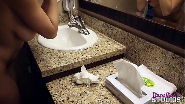 Cristi Ann’s Stepfamily Getaway – First Anal Experience