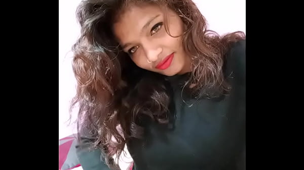 Sarika’s Desi Home Porn Tease For Her Horny Fans