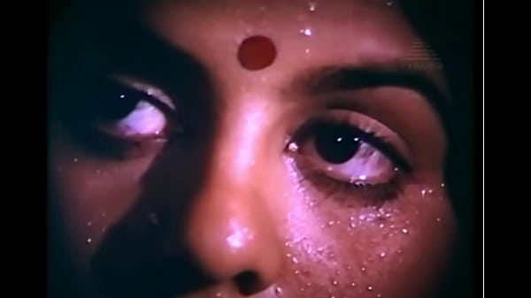 Murli, Kuili Uncensored – Kannil Etho Minnal -song