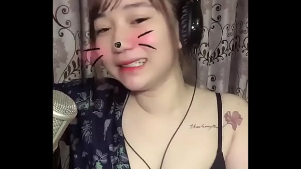 Hot Babe
