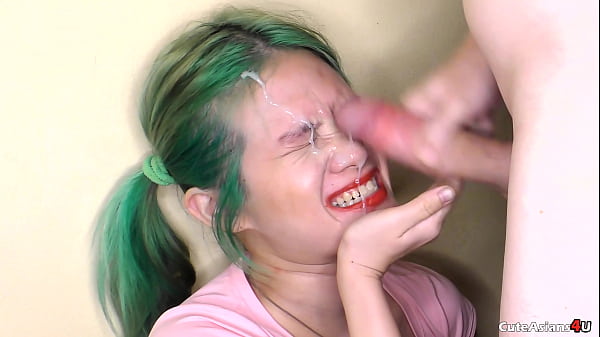 Desperate For Fame, She Seduces Her Stepdad To Boost Her Social Media Following