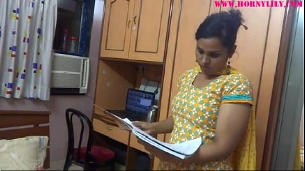 Amateur Indian Babe Sexy Lily Sizzling Hot Videos