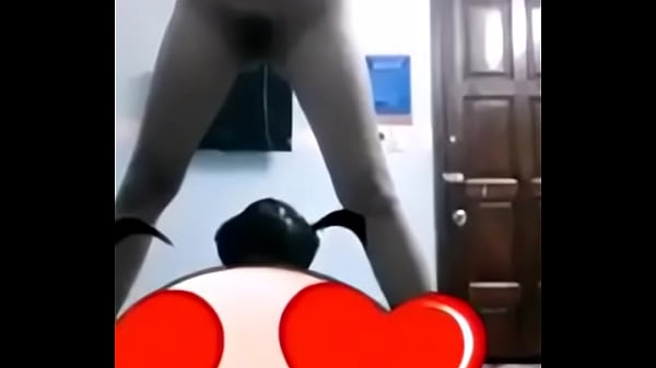 13 Ways She’ll Make You Her Bitch Tonight