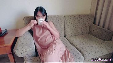 Hot Bali Student Caught In Steamy Hotel Scandal With Professor
