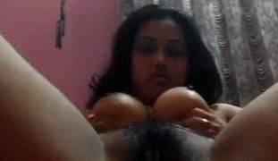 Sexy West Bengal Babe Gets Wild All Alone In Hot Solo Video