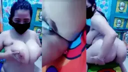 Tante Big Tits Live Naked Bent Over Showing Ass