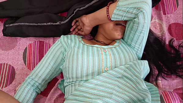 Beautiful Babe Priya’s First Rough Fuck With Stepsis, Wet Moans In Clear Hindi
