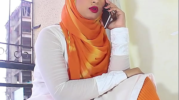 Salma The Muslim Slut Getting Pounded By Her Friend With Dirty Hindi Moans
