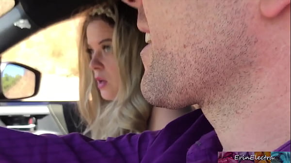 Hot Hitchhiking Babe Fucks For Amateur Casting