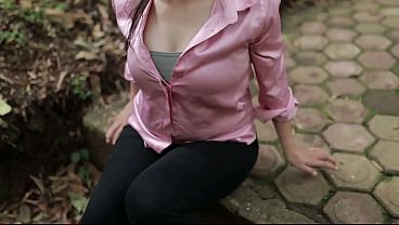 Horny Couples Can’t Hold Back, Fucking In The Forest, Newest Indonesian Porn