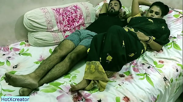 Bhabhi Sneaks Into My Room For Some Crazy Hot Saree Sex, Best Indian Slut Action Ever.