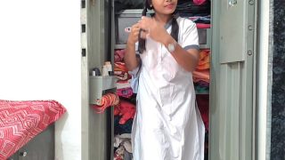 Indian Hottest Girl And Boy Fucking With Dirty Hindi Moans