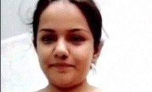 Paki Gujranwala Girl’s Naked Selfie Exposed Online