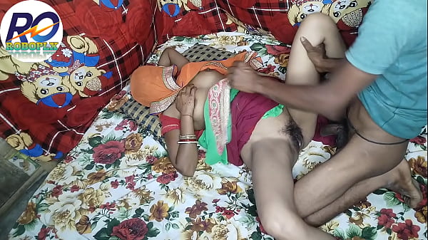 Hot Village Bhabhi In Green Saree, Blouse Off, Pussy And Anal Ready For Raw Canoe Ride