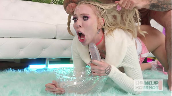 Milk-tank Slut Cassidy Begs Random Dude For Freaky, Nasty Fuck