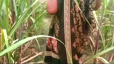 Mom And Stepson Fucking In The Village Outdoor Spot
