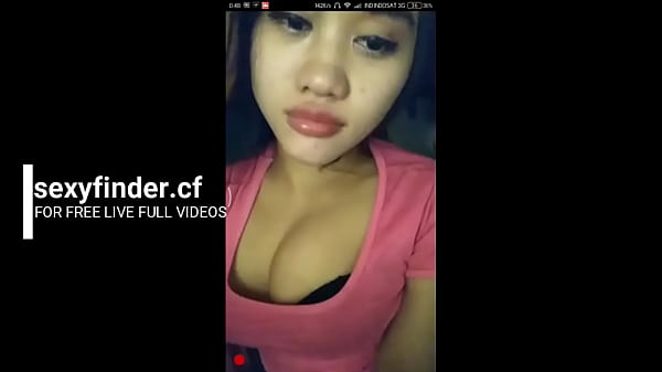 Hot Girl Gets Off Live On Camera