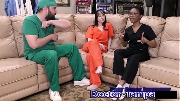 Dr Tampa’s Pussy Play – Ditria Rose Gets That Relaxed Gynecologist Exam