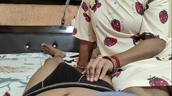 देसी जोड़े ने रात भर गरमागरम चोदाई की, भारतीय हिंदी अश्लीलता